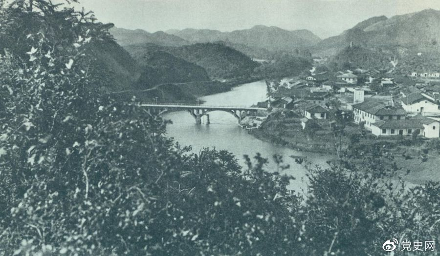 1930年12月，紅軍在龍岡地區(qū)殲滅國民黨軍第十八師近一萬人，活捉敵師長張輝瓚。圖為作戰(zhàn)舊址江西興國東北的龍岡。